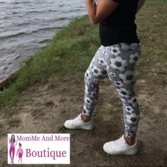 NEW Women Soccer Ball Leggings Yoga Waist Size TC - Picture 5 of 10